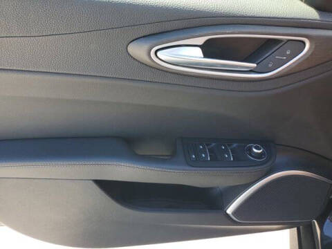 2022 Alfa Romeo Giulia Ti