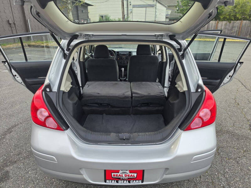 2011 Nissan Versa 1.8 S