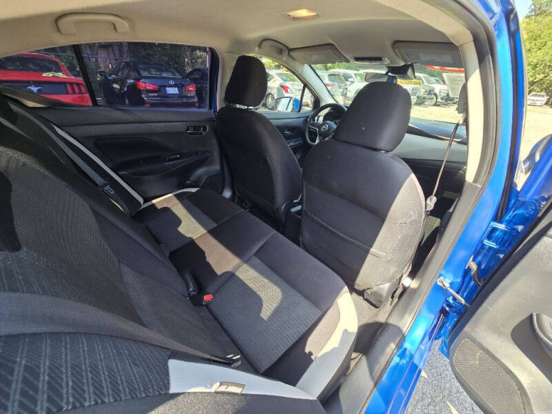 2021 Nissan Versa SV