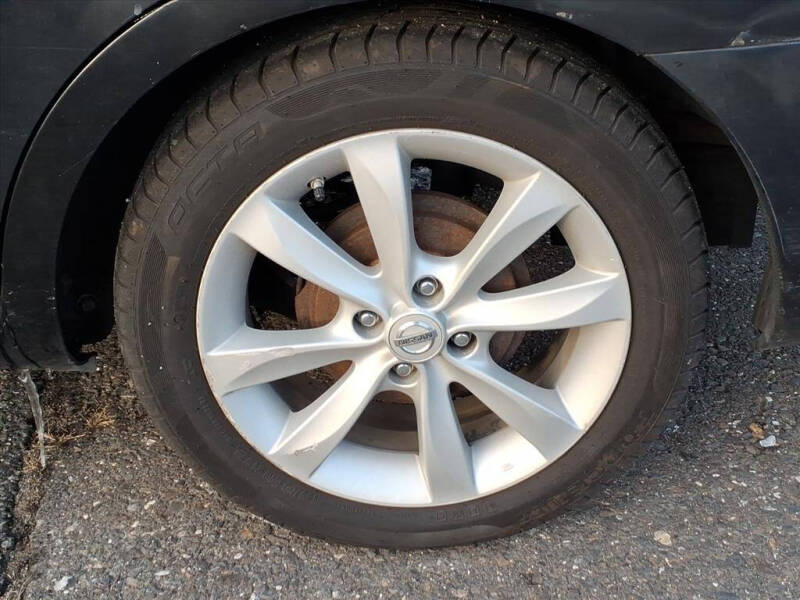 2014 Nissan Versa 1.6 SL