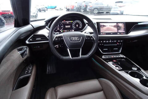 2022 Audi e-tron GT quattro Prestige