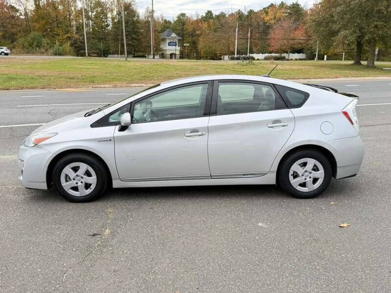 2011 Toyota Prius Two