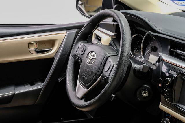 2015 Toyota Corolla LE