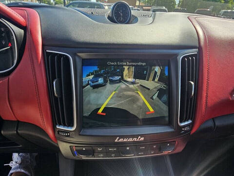 2017 Maserati Levante S