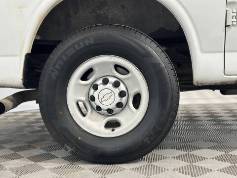 2017 Chevrolet Express 2500