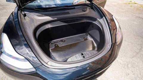 2019 Tesla Model 3 Long Range