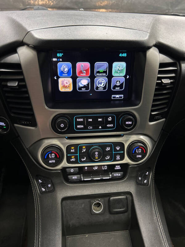 2017 GMC Yukon XL SLT