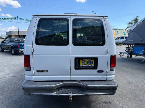 2002 Ford E-Series E-250