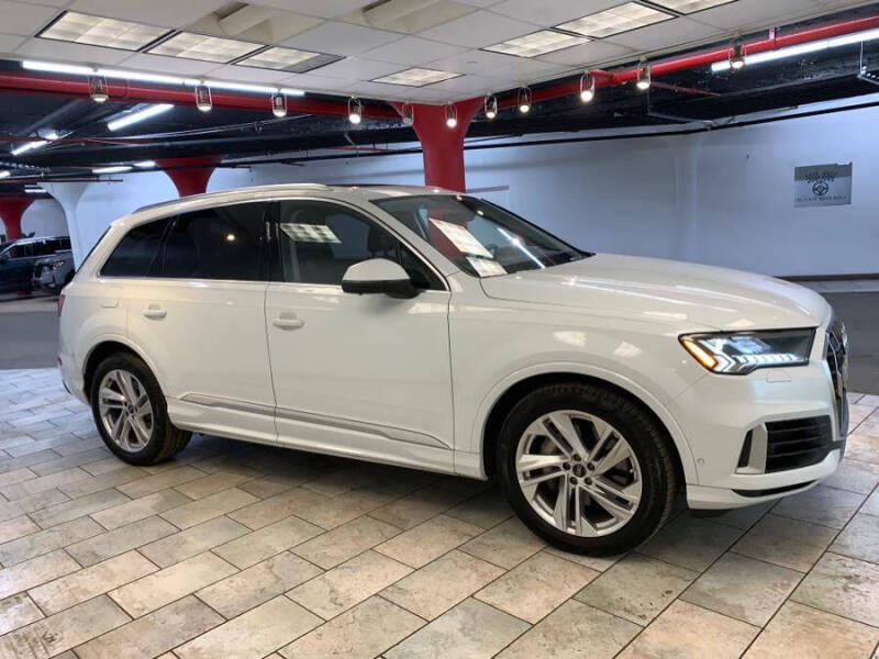2023 Audi Q7 quattro Prestige 55 TFSI
