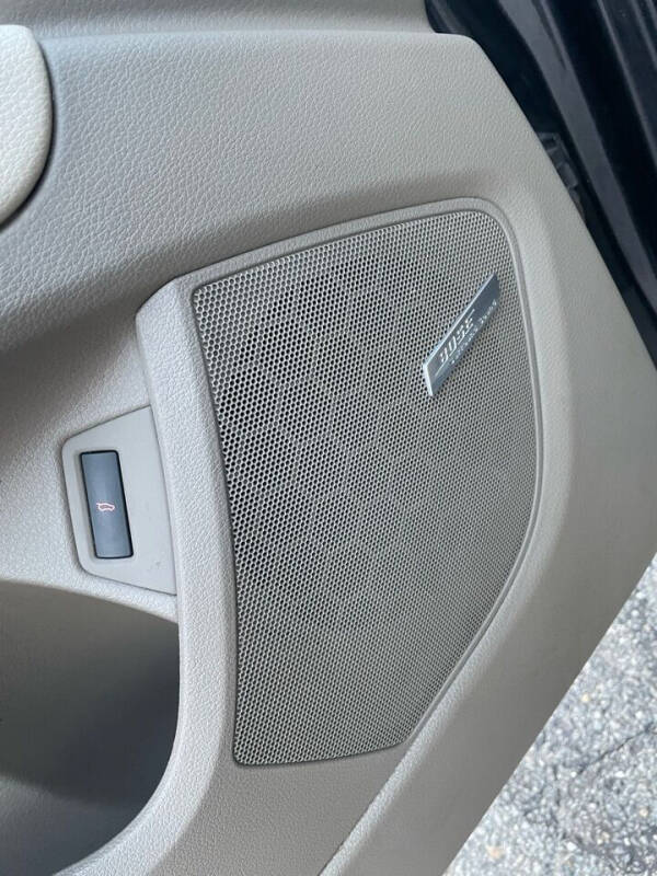 2011 Audi Q7 3.0T quattro Premium Plus