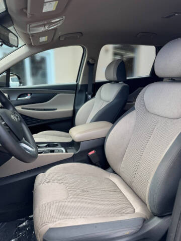 2019 Hyundai Santa Fe SEL Plus 2.4L