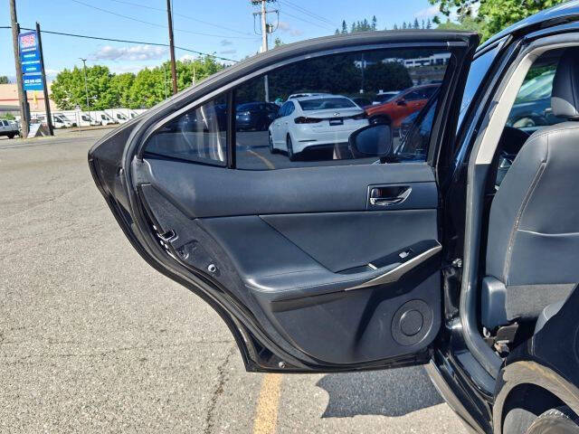 2015 Lexus IS 250