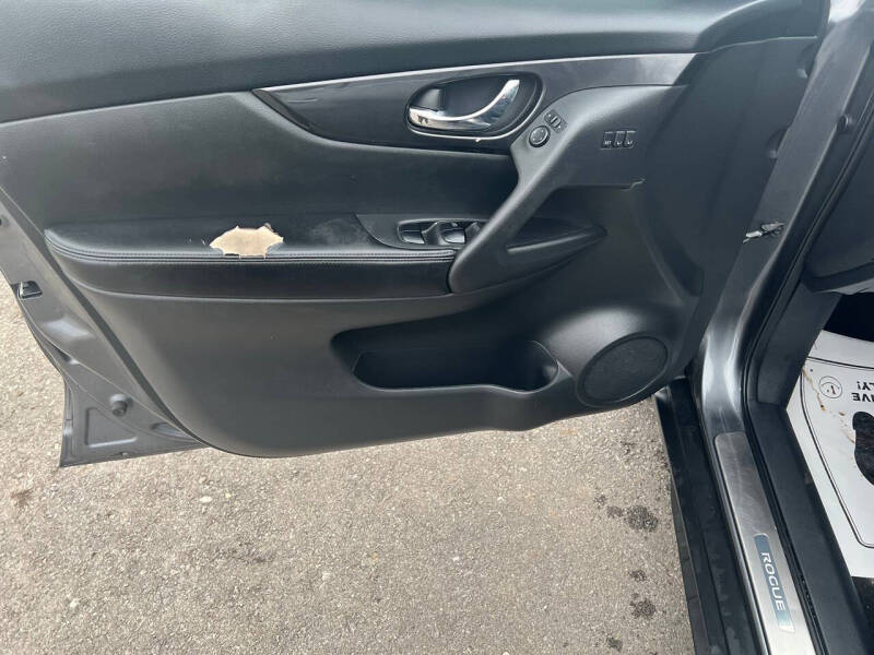 2018 Nissan Rogue S