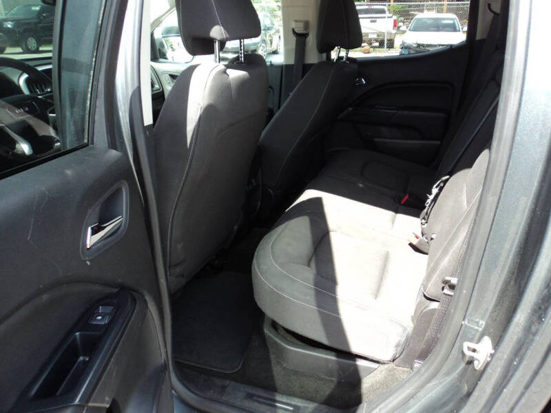 2017 GMC Canyon SLE