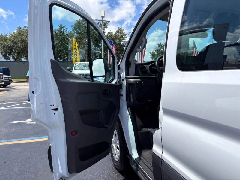 2022 Ford Transit