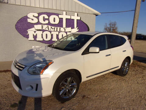 2011 Nissan Rogue for sale at SCOTT FAMILY MOTORS in Springville IA