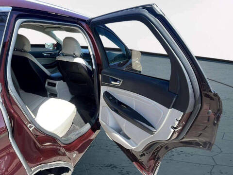 2018 Ford Edge Titanium