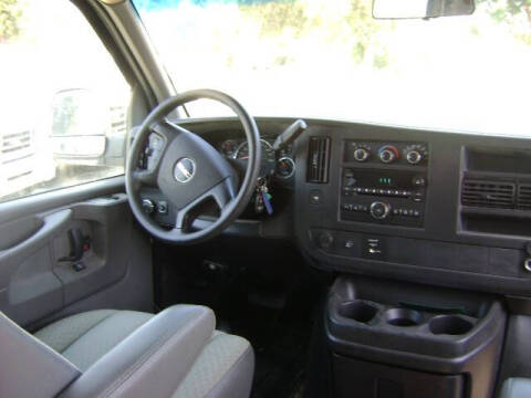2010 GMC Savana LT 3500