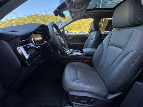 2025 Audi Q7 quattro Premium Plus 55 TFSI