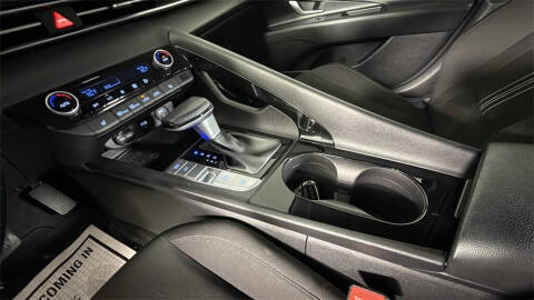 2022 Hyundai Elantra