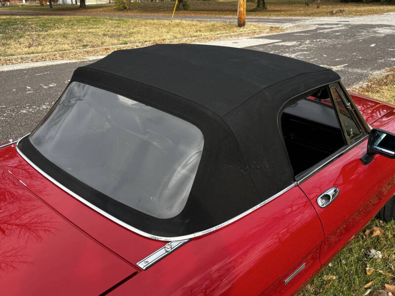 1988 Alfa Romeo Spider Veloce