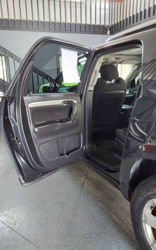 2007 Saturn Outlook XE