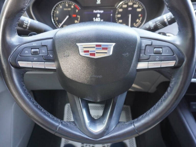 2020 Cadillac XT4 Premium Luxury