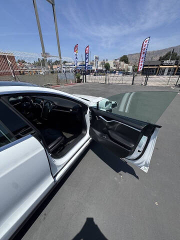 2013 Tesla Model S