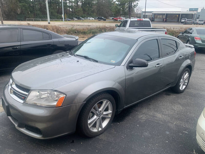 2012 Dodge Avenger SE