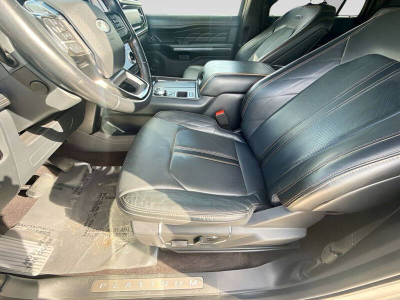 2023 Ford Expedition Platinum