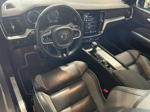 2020 Volvo V60 T5 R-Design