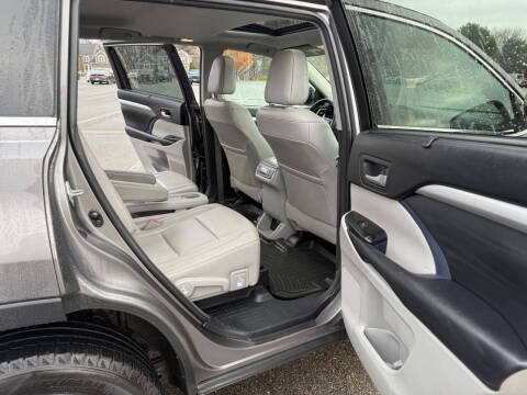 2017 Toyota Highlander XLE