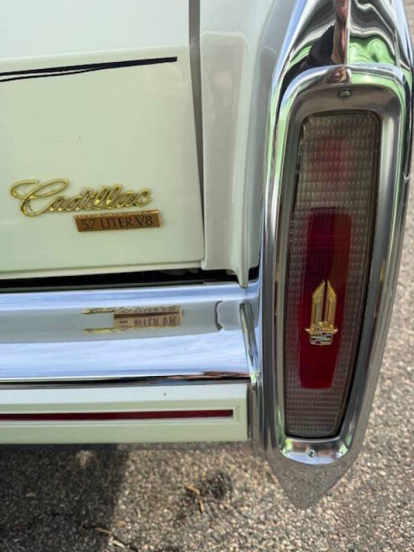 1991 Cadillac Brougham