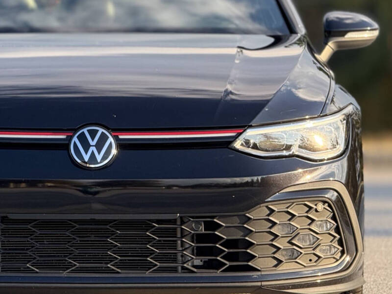 2024 Volkswagen Golf GTI SE
