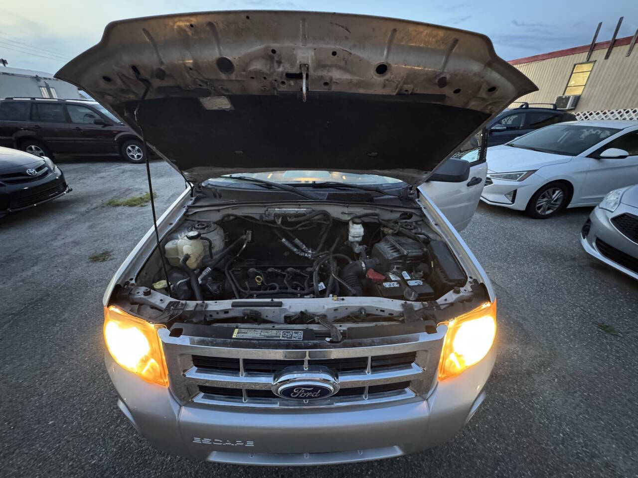 Silver 2011 Ford Escape XLS XLS 4dr SUV 21
