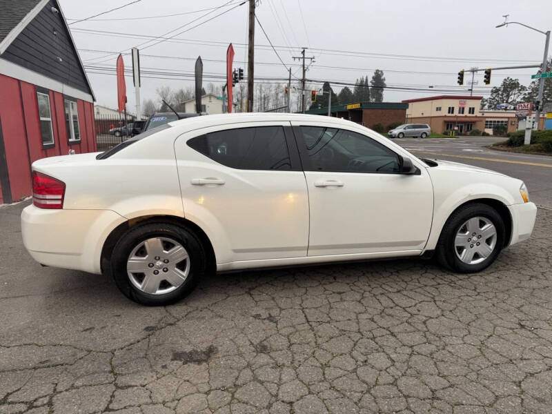 2008 Dodge Avenger SE