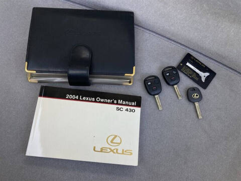 2004 Lexus SC 430