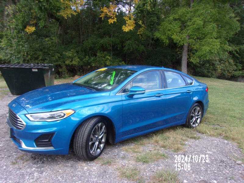 2020 Ford Fusion SEL photo 2