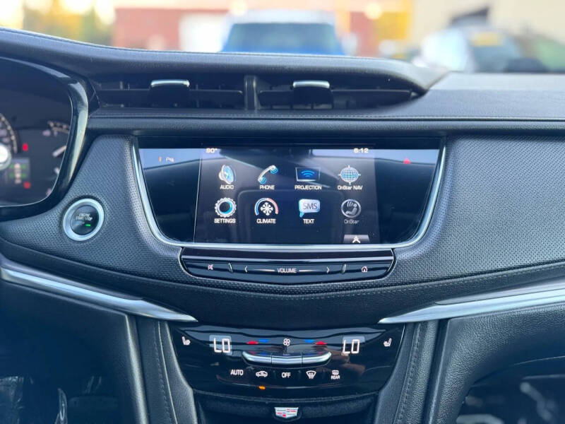 2017 Cadillac XT5 Luxury