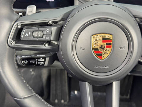 2024 Porsche 911 Carrera GTS