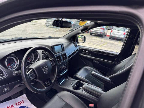 2016 Dodge Grand Caravan SXT Plus