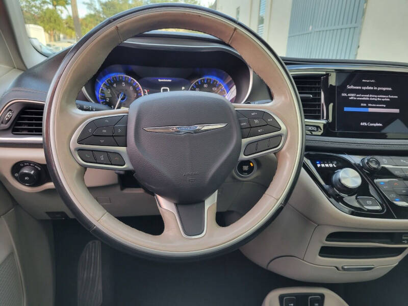 2020 Chrysler Pacifica Limited