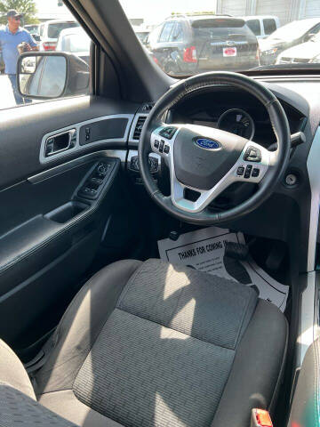 2012 Ford Explorer XLT