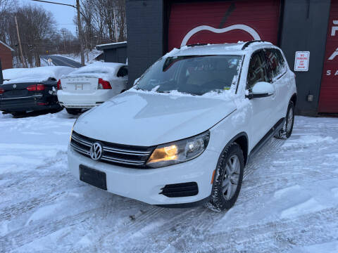 2016 Volkswagen Tiguan for sale at Apple Auto Sales Inc in Camillus NY