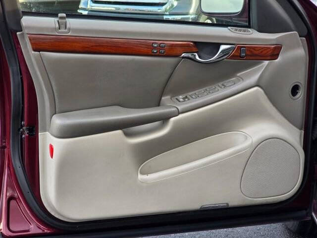 2002 Cadillac DeVille