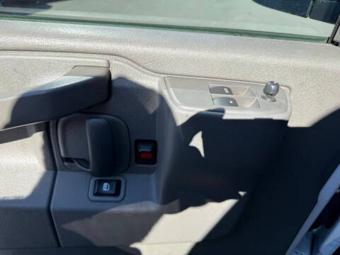 2023 GMC Savana 2500