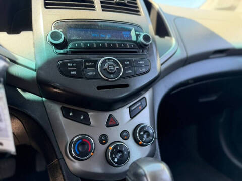 2013 Chevrolet Sonic LT Auto