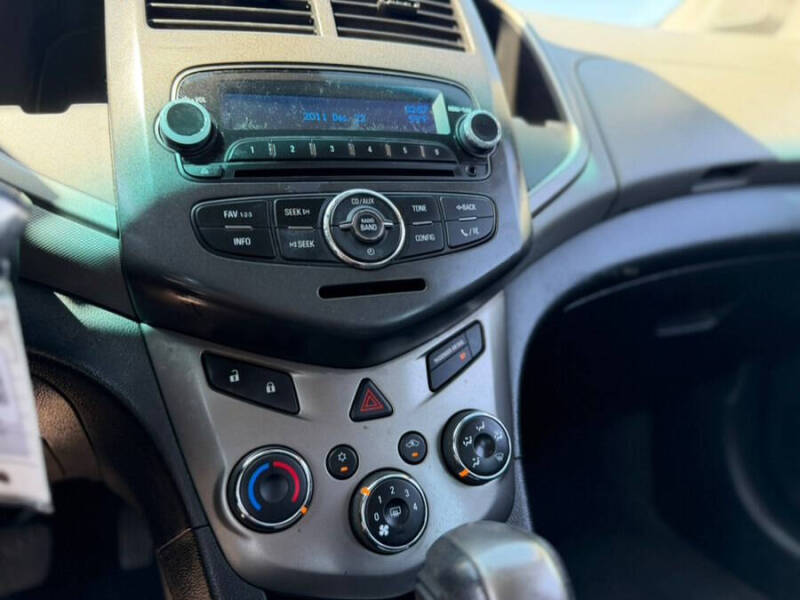 2013 Chevrolet Sonic LT Auto