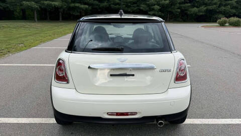 2011 MINI Cooper