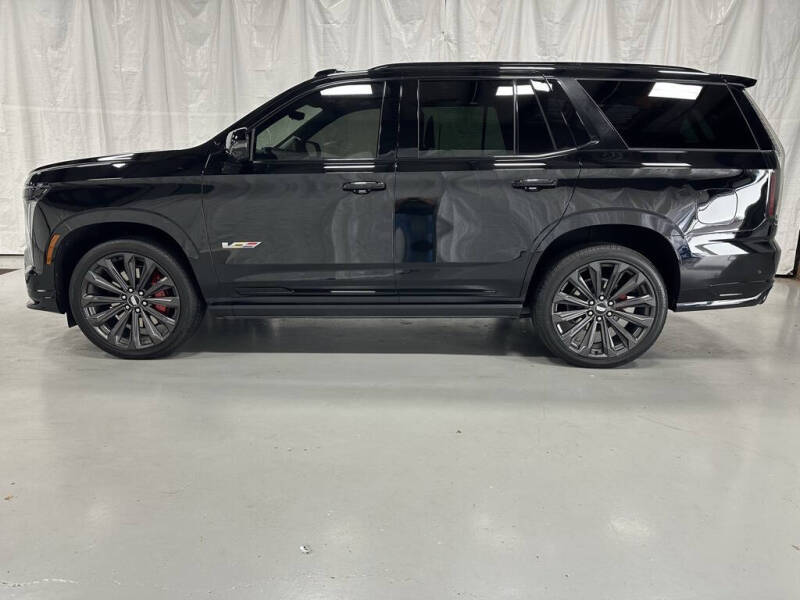 2025 Cadillac Escalade-V